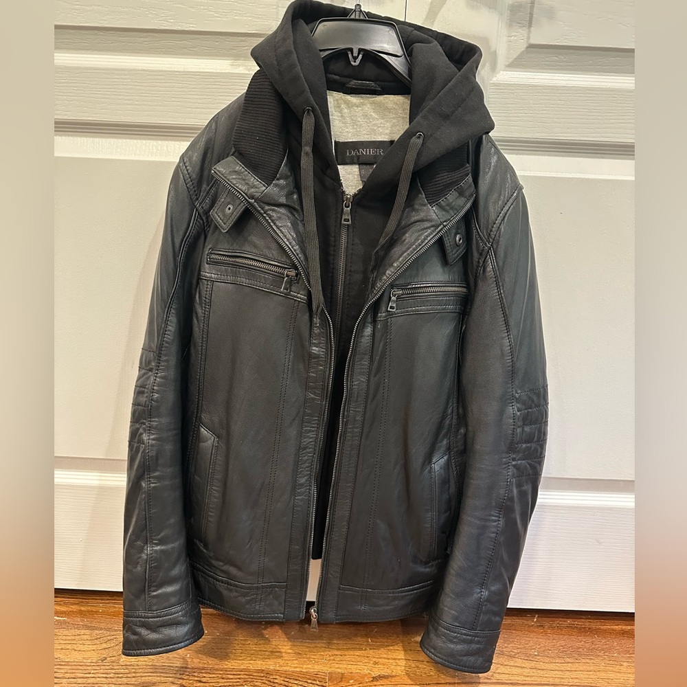 DANIER MENS LEATHER JACKET SIZE MEDIUM